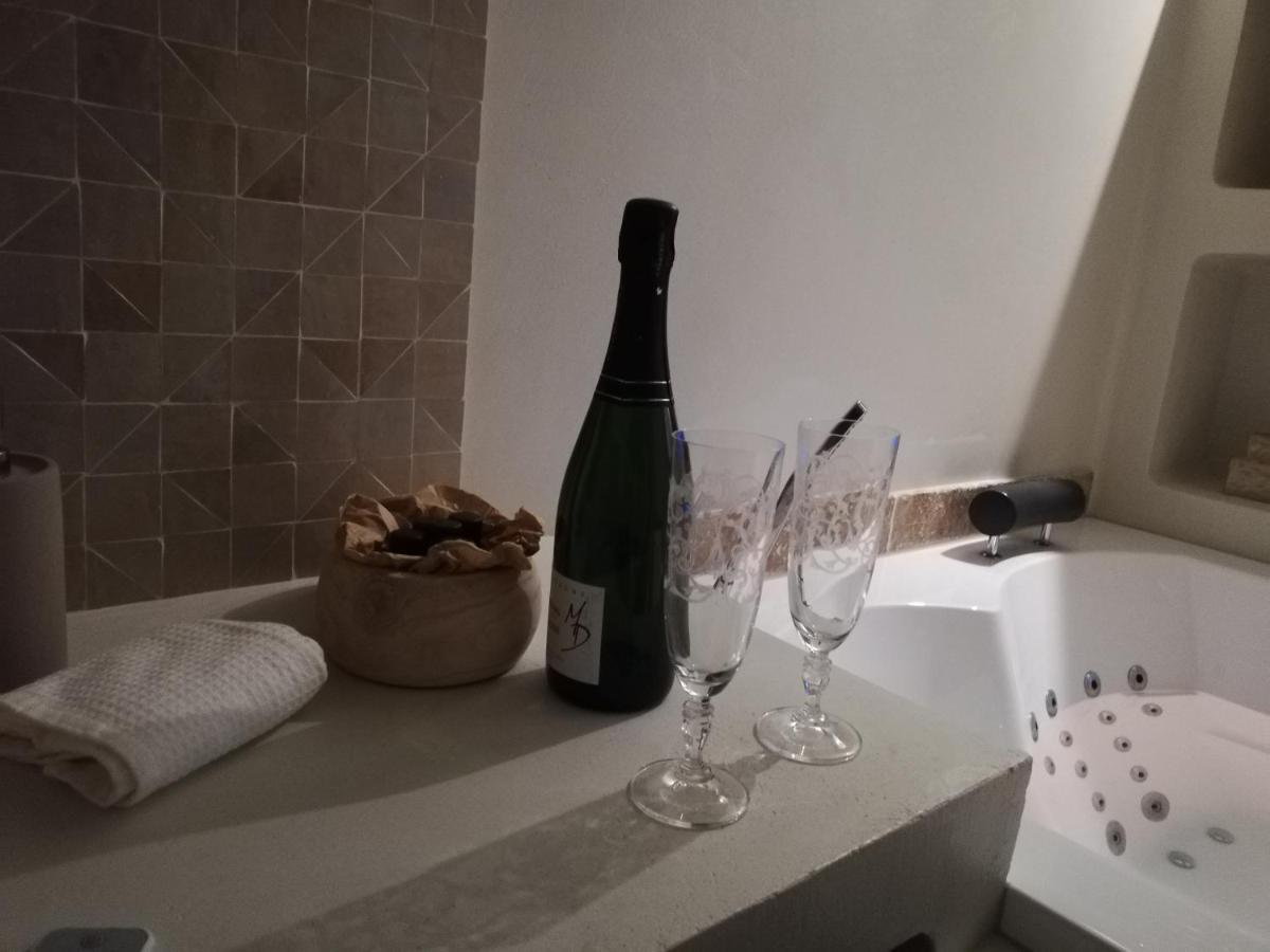 L'Autre Perle, Balneo En Supplement, Le Clos Des Perles Tourtour Eksteriør bilde
